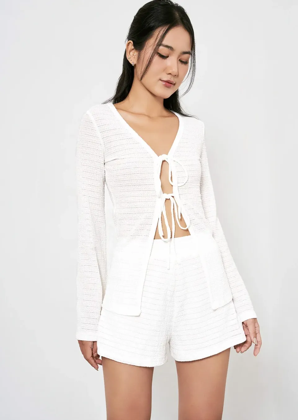Dottie White Cotton Short Q0294 - Gu Fashion | Vietnam Fashion Store