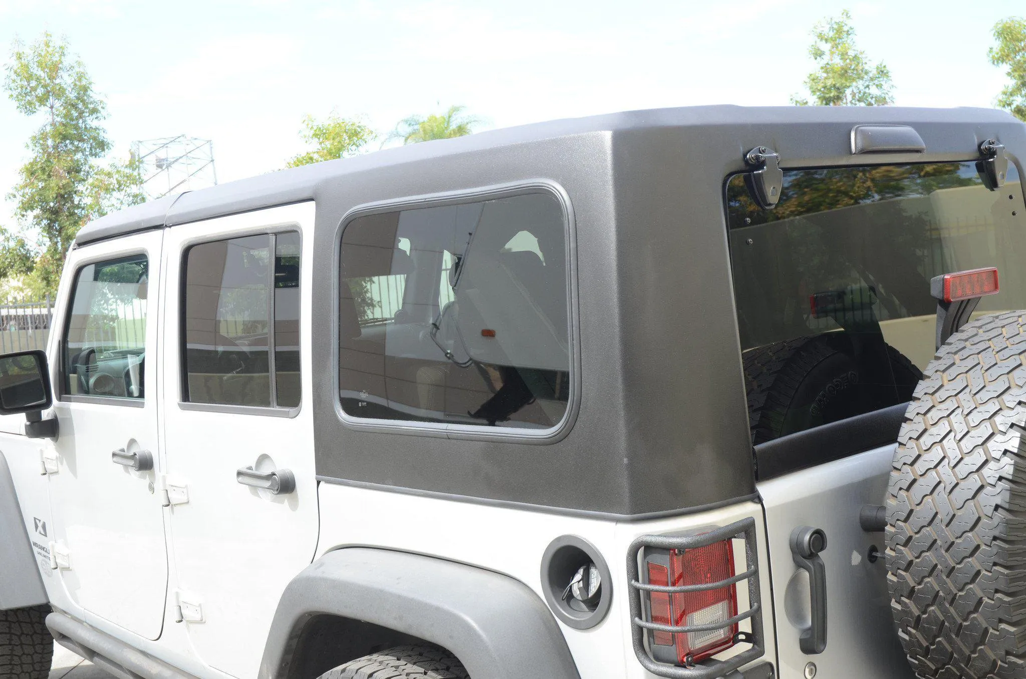 DV8 Off Road Hard Top Jeep Wrangler JK (2007-2018) Square Back - 2 Door / 4 Door
