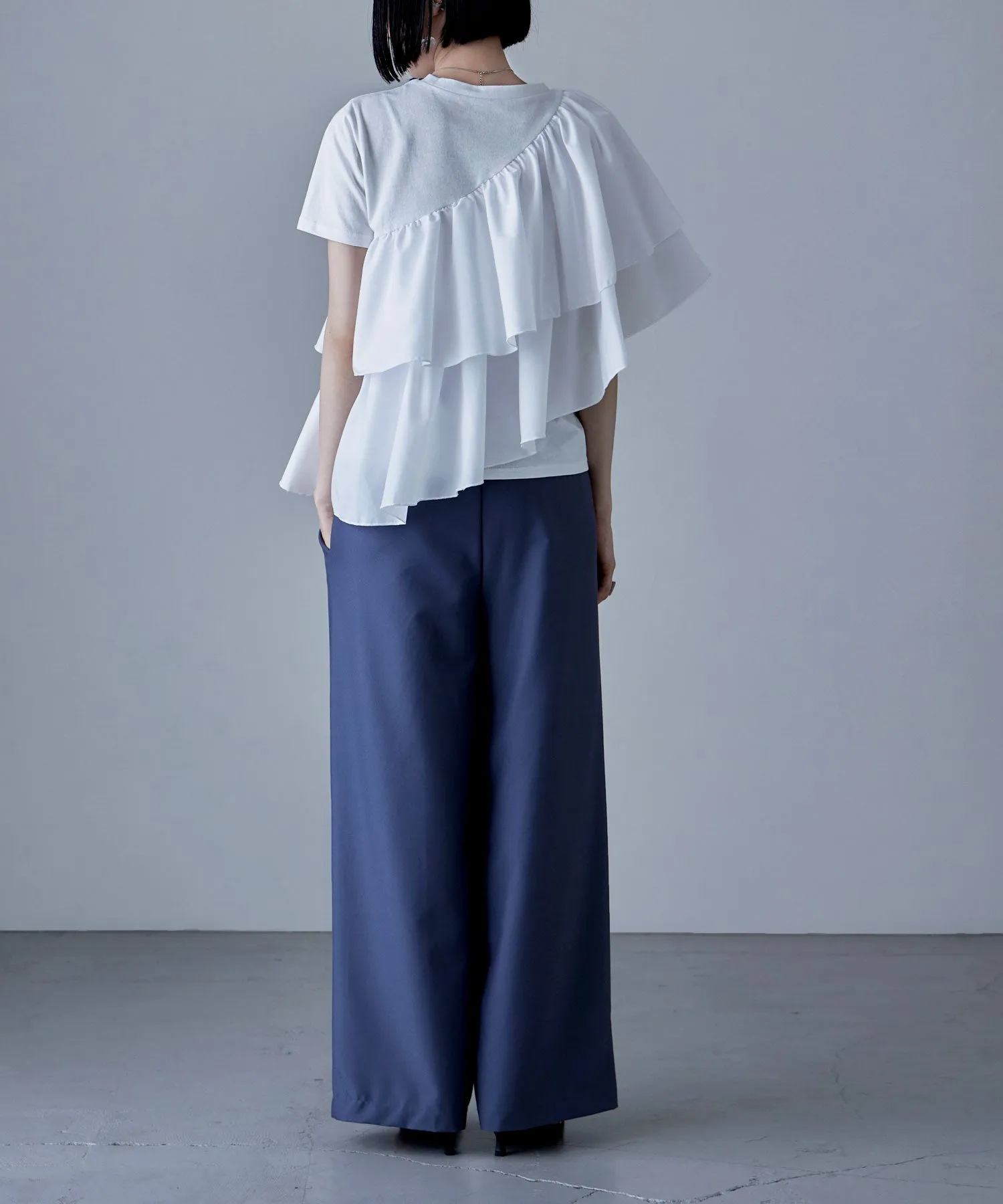 Frills asymmetric tops