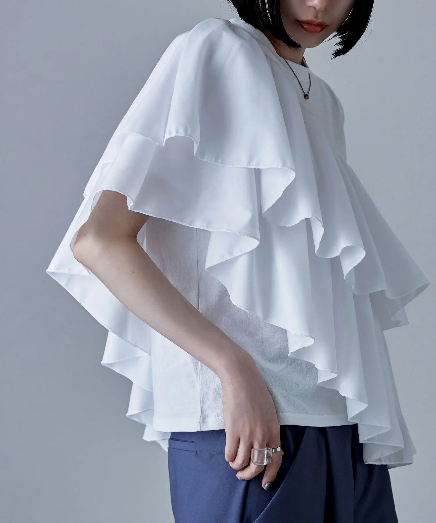 Frills asymmetric tops