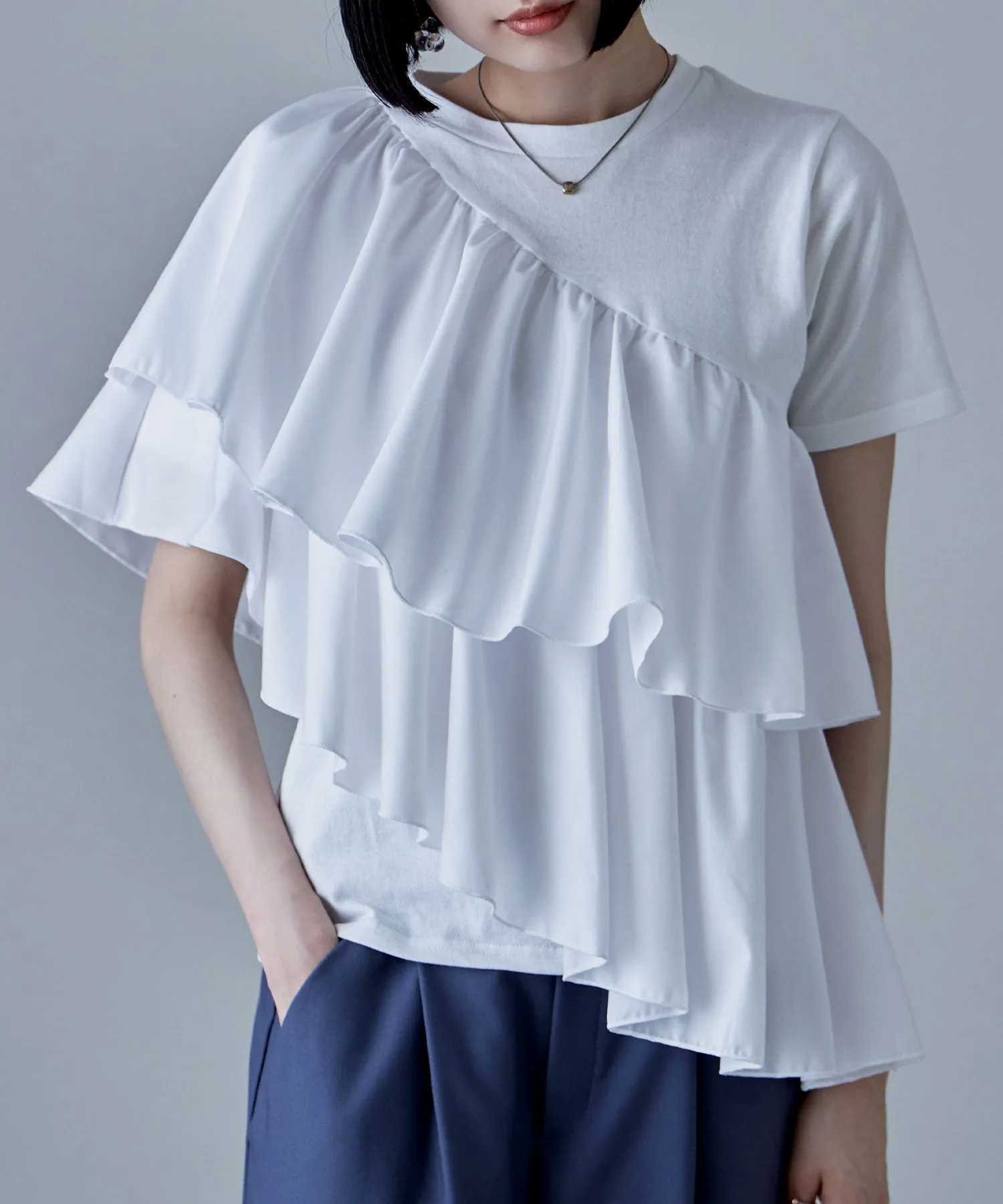 Frills asymmetric tops